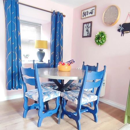 Unboring Holiday Let, Ballina, Mayo 外观 照片